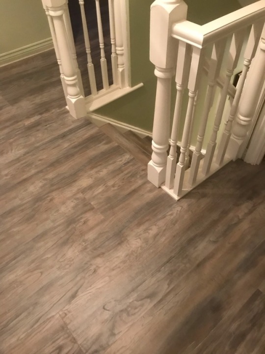 Grey laminate flooring